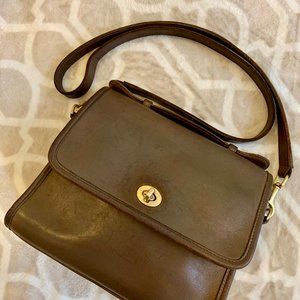 Coach Vintage Court Bag 9870